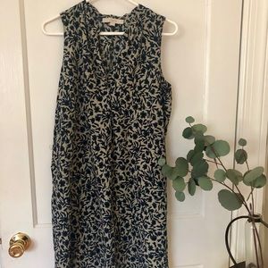 ✌️ Loft Floral Dress